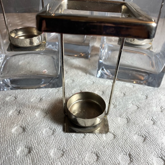 Three Clear Square - Picture 10 of 14